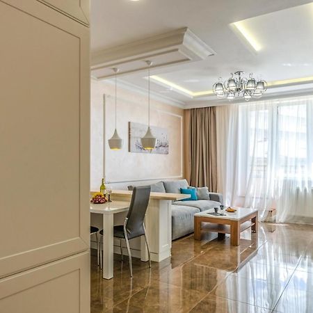 Apartmán Royal Tower Olimpiyska Kyjev Exteriér fotografie